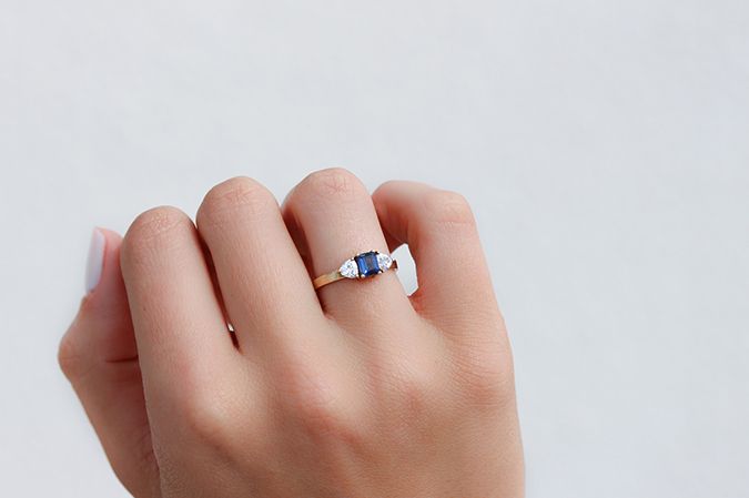 gallery blue1