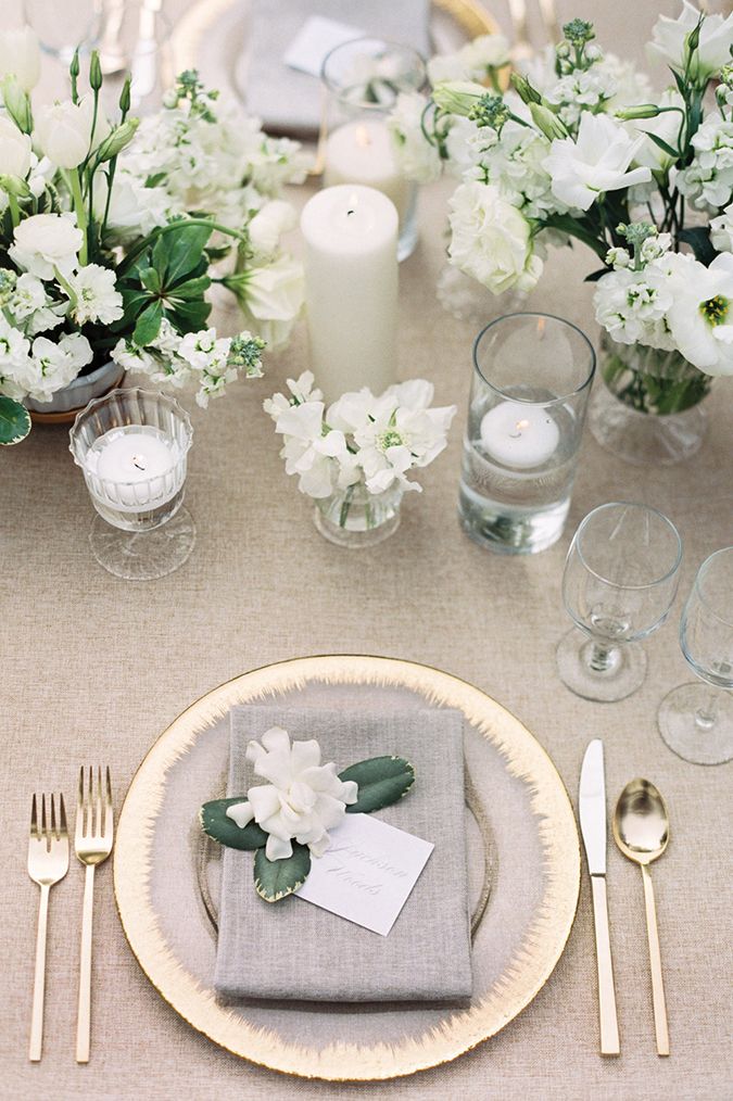 gallery white8