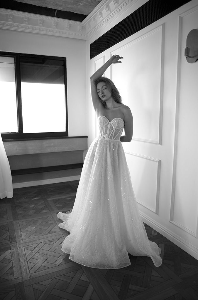 gallery 16 28