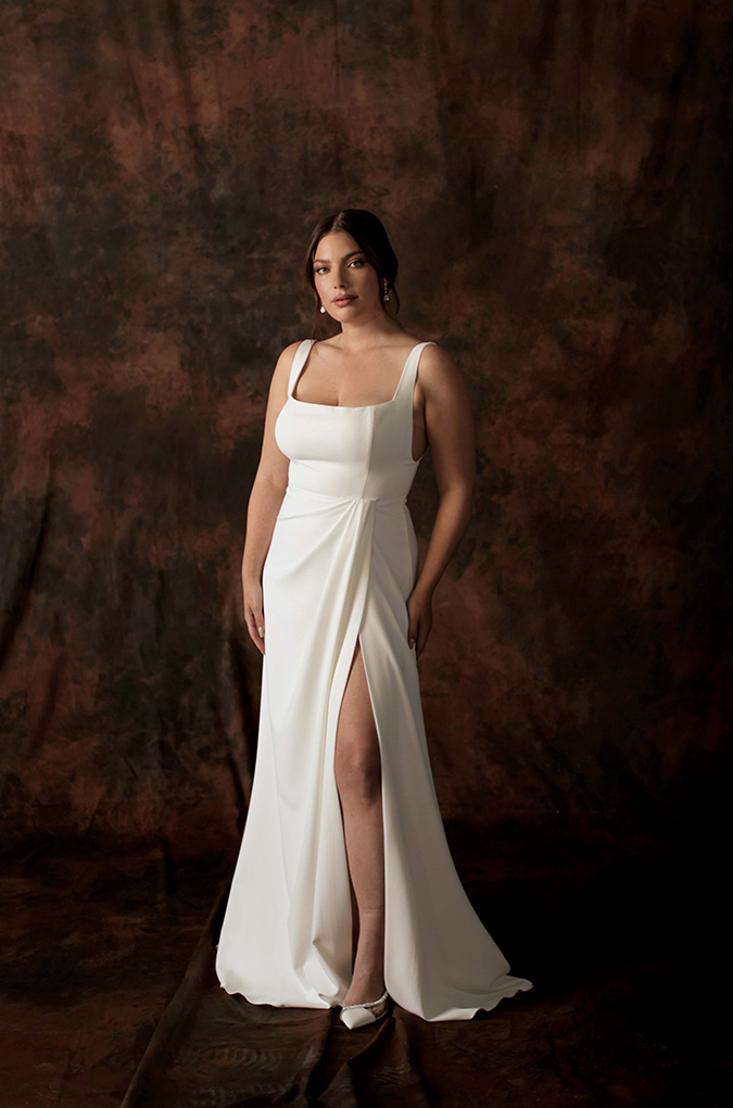 NewRomance LianGown