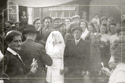 חתונה יהודית במחנה העקורים. קפריסין.