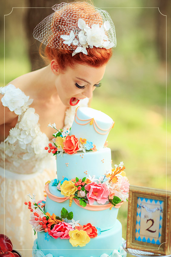 הינומת Birdcage היא פתרון מושלם לכלות שמחפשות אקססוריז בסגנון שונה.