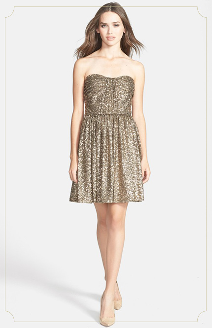 שמלה: NORDSTROM