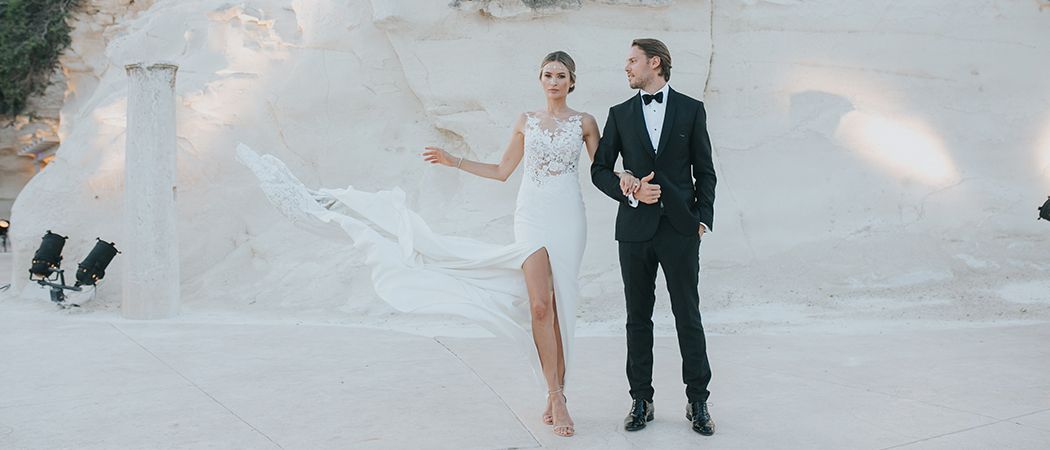 The Free-Spirit Wedding: פרנקי וג׳ונס