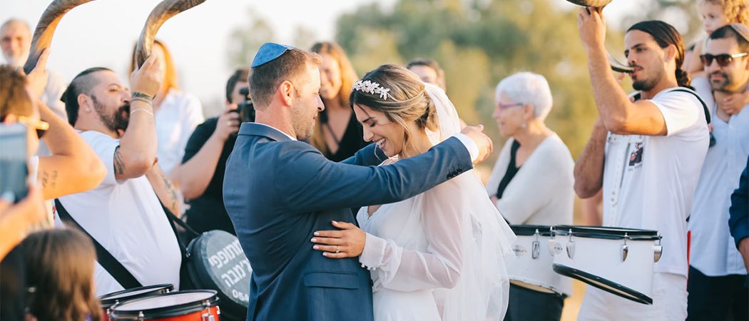 חתונה מדברית וסופר מיוחדת באווירת פסטיבל