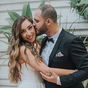 מנט טו בי: החתונה הקלאסית של עדן ויונתן