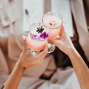 Optimistic Vibes: אוקטובר בכלות אורבניות