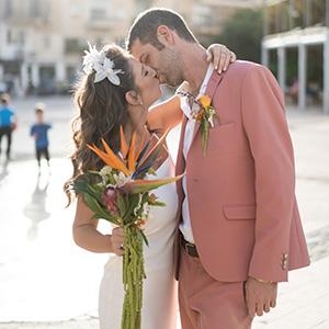 ציפורי גן עדן ואנרגיות מרימות: החתונה של טל ומטיאס