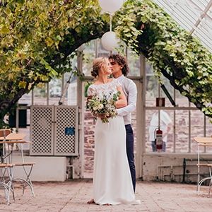 שיק אירופאי לא מתאמץ: החתונה השוודית של ג&#039;וליה ויחיעם